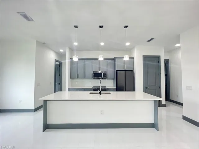 2605  4th SW ST, Lehigh Acres, FL 33976