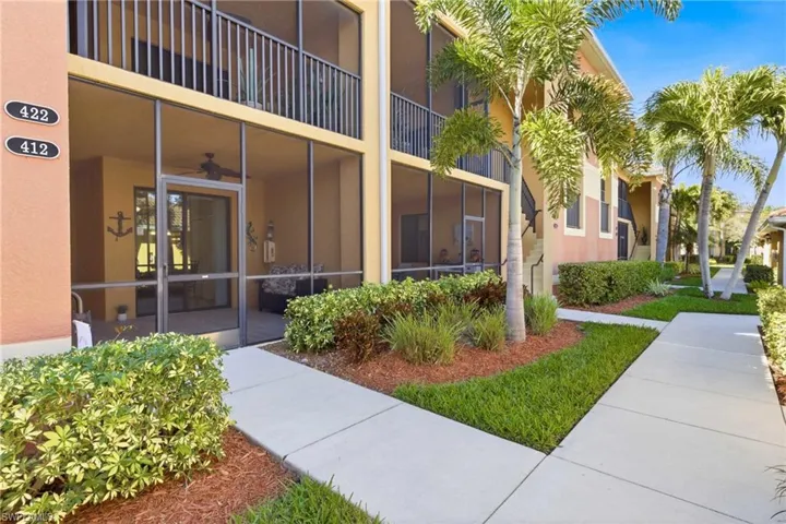 View of apartment building / complex