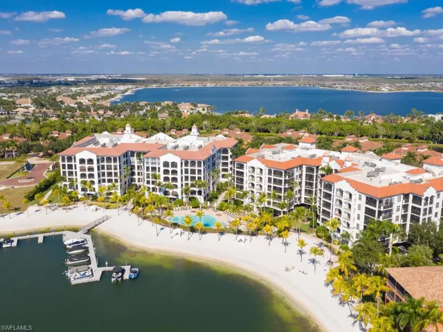 Mirasol offers sand beaches!