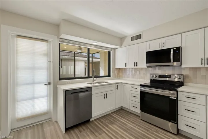 3101 Riviera Dr, Naples, Florida 34103