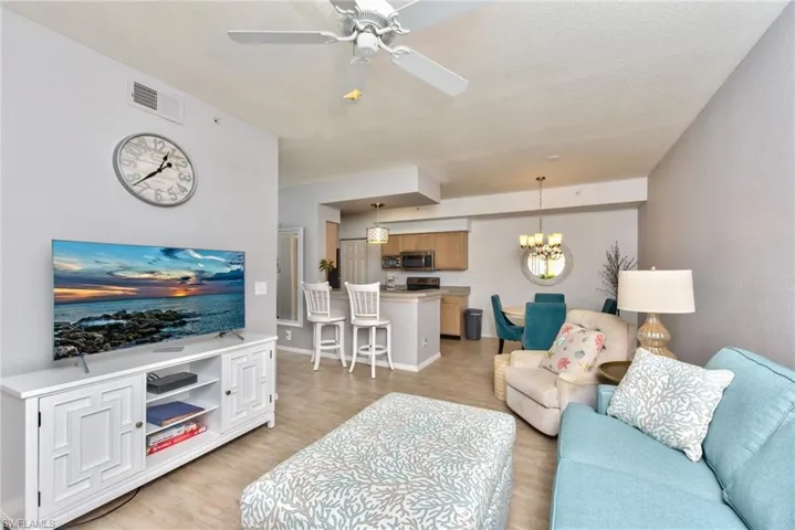 4610 Saint Croix Ln 1016, Naples, Florida 34109