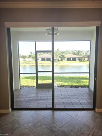 9163 Woodhurst Dr, Naples, Florida 34120