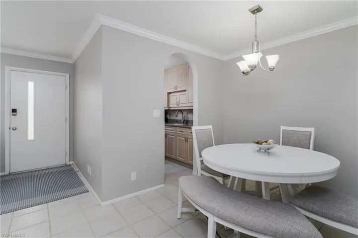 1100 Gulf Shore Blvd N 306, Naples, Florida 34102