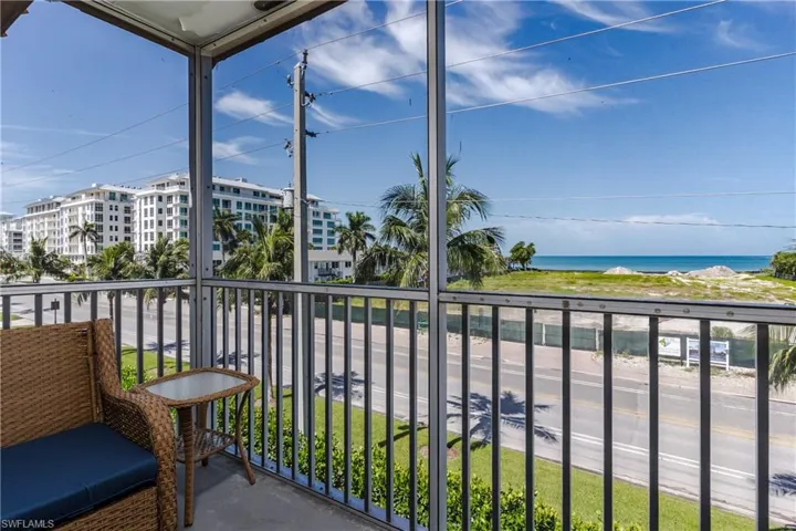 1100 Gulf Shore Blvd N 306, Naples, Florida 34102