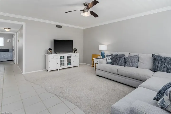 1100 Gulf Shore Blvd N 306, Naples, Florida 34102