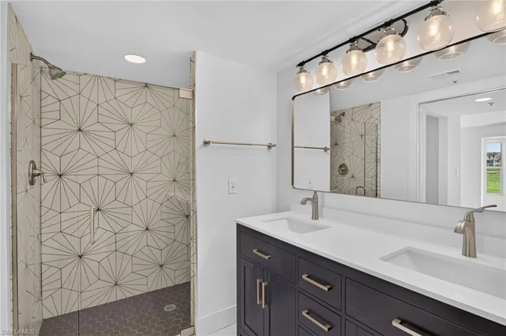 16320 Kelly Cove Dr 270, Fort Myers, Florida 33908