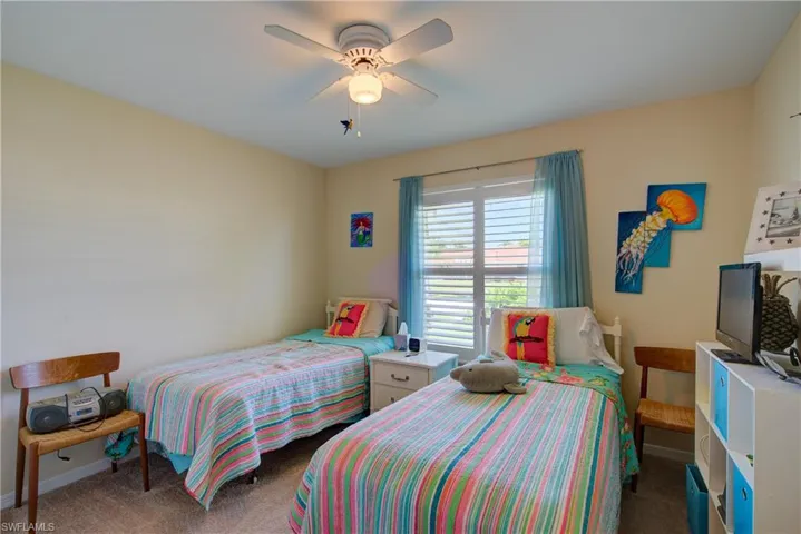 The 2nd of the 2 guest bedrooms