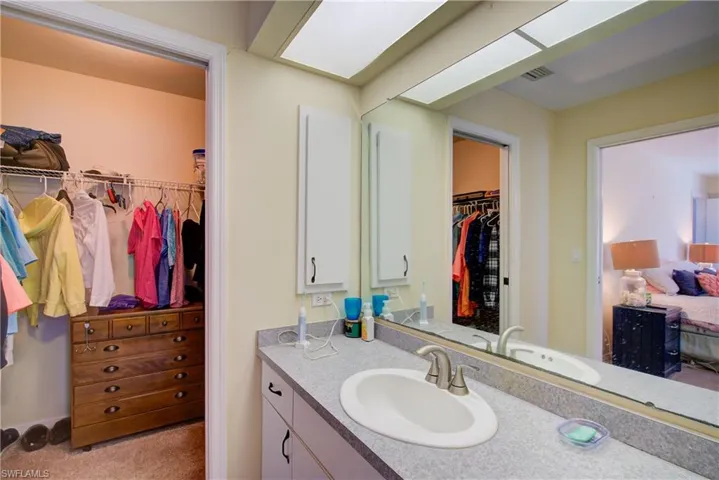 a big 7.5' x 4' walk-in closet in the Master bathroom