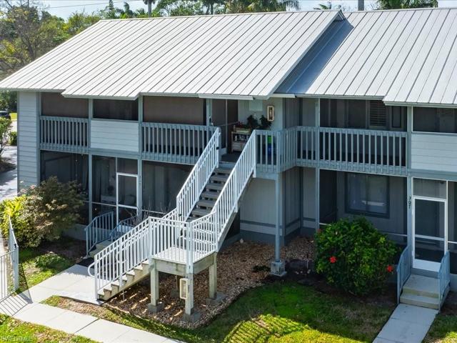 1251  7th N AVE, Naples, FL 34102