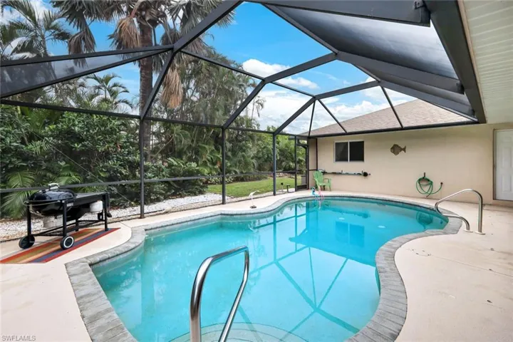 202 SW 36th  TER, Cape Coral, FL 33914