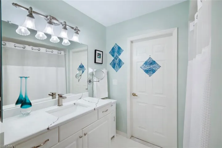 202 SW 36th  TER, Cape Coral, FL 33914