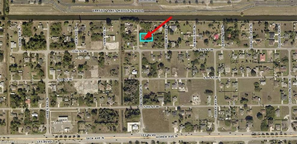 702  Irving N AVE, LEHIGH ACRES, FL 33971