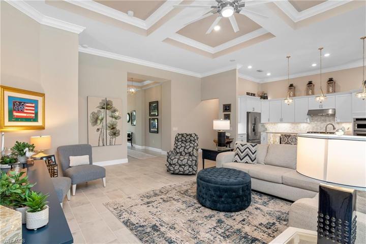 19024 Marquesa DR W, FORT MYERS FL 33913
