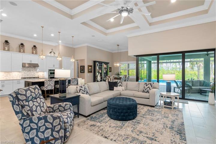 19024 Marquesa DR W, FORT MYERS FL 33913