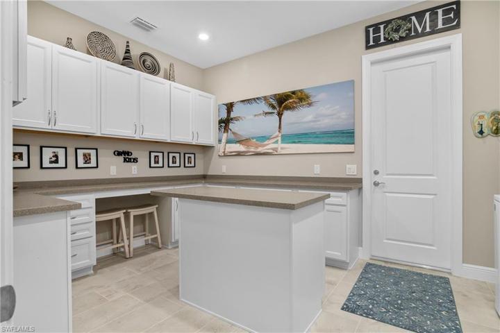 19024 Marquesa DR W, FORT MYERS FL 33913