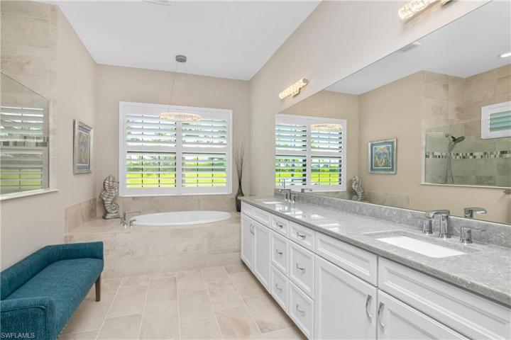 19024 Marquesa DR W, FORT MYERS FL 33913