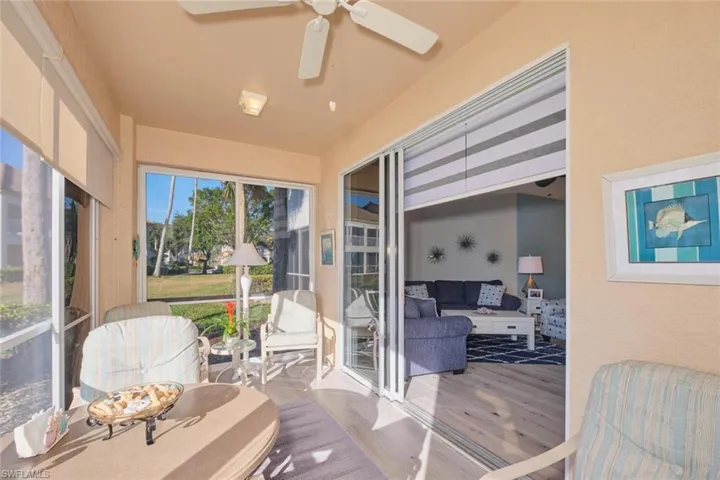 Sunroom with ceiling fan