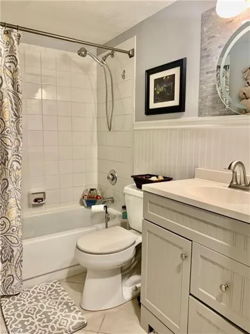 157  Wading Bird  CIR, Naples, FL 34110