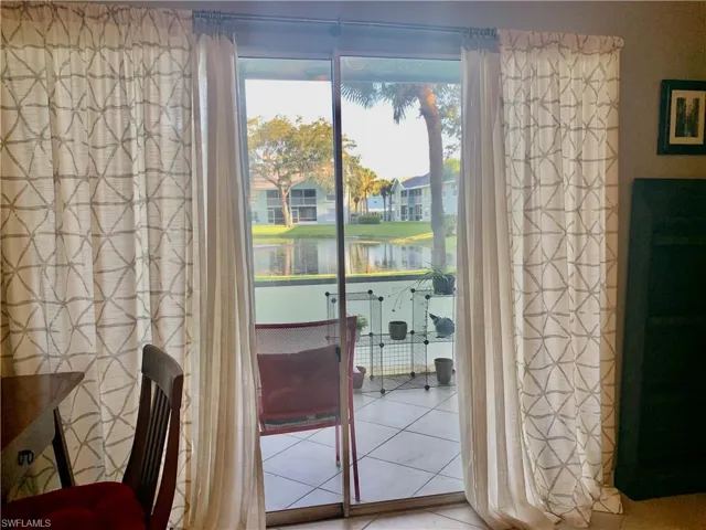 157  Wading Bird  CIR, Naples, FL 34110