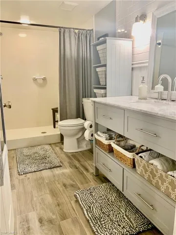 157  Wading Bird  CIR, Naples, FL 34110