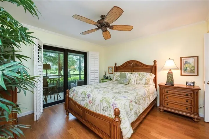 788  Park Shore  DR, Naples, FL 34103