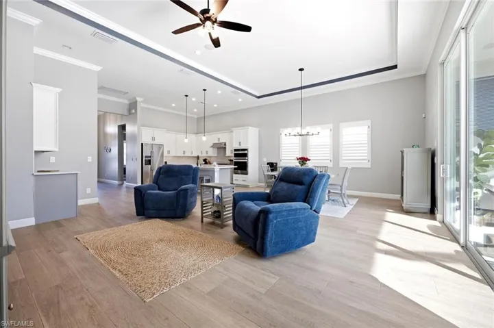 8986 Redonda Dr, Naples, Florida 34114