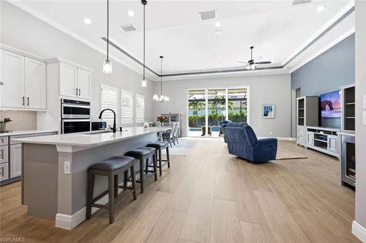 8986 Redonda Dr, Naples, Florida 34114