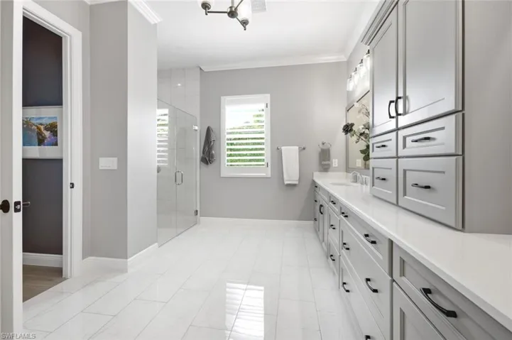 8986 Redonda Dr, Naples, Florida 34114