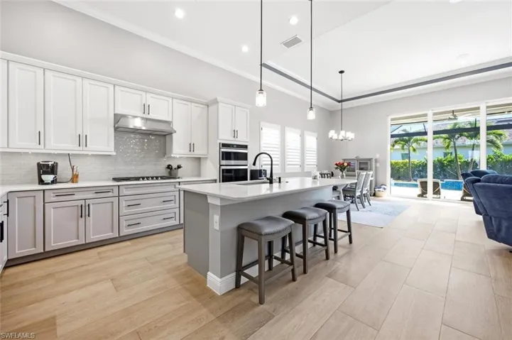 8986 Redonda Dr, Naples, Florida 34114
