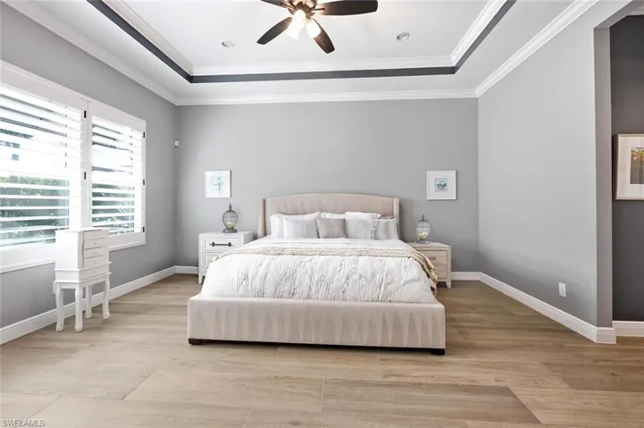 8986 Redonda Dr, Naples, Florida 34114