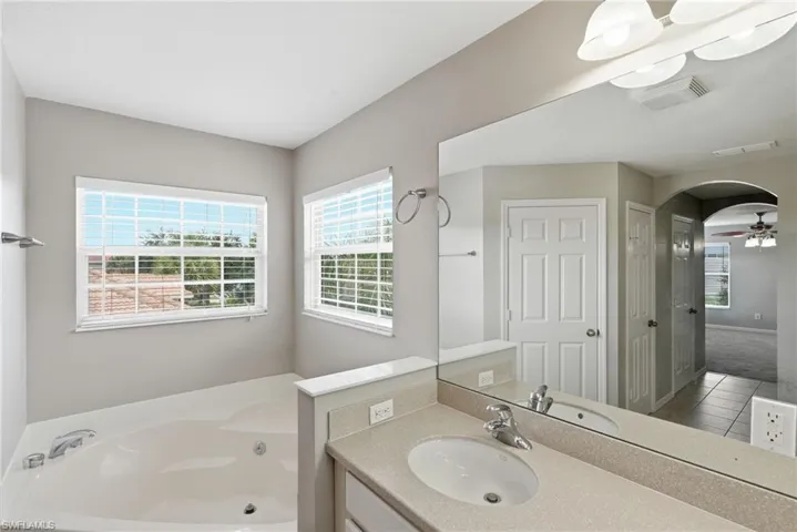 13247 Little Gem Cir, Fort Myers, Florida 33913