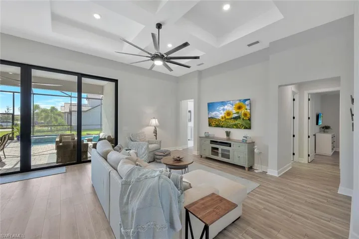 17673  Kinzie  LN, Estero, FL 33928