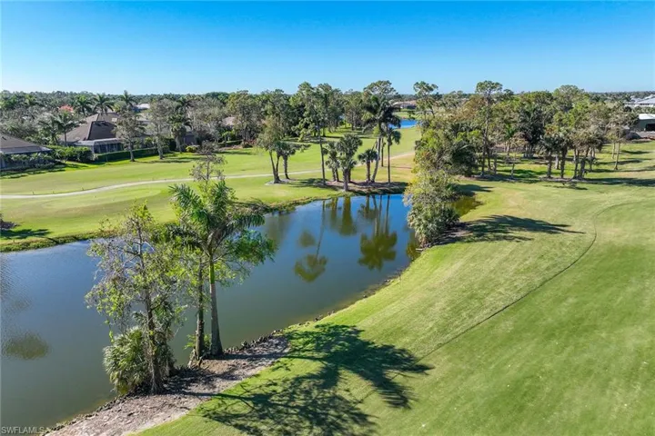 8157  Saratoga  DR, Naples, FL 34113
