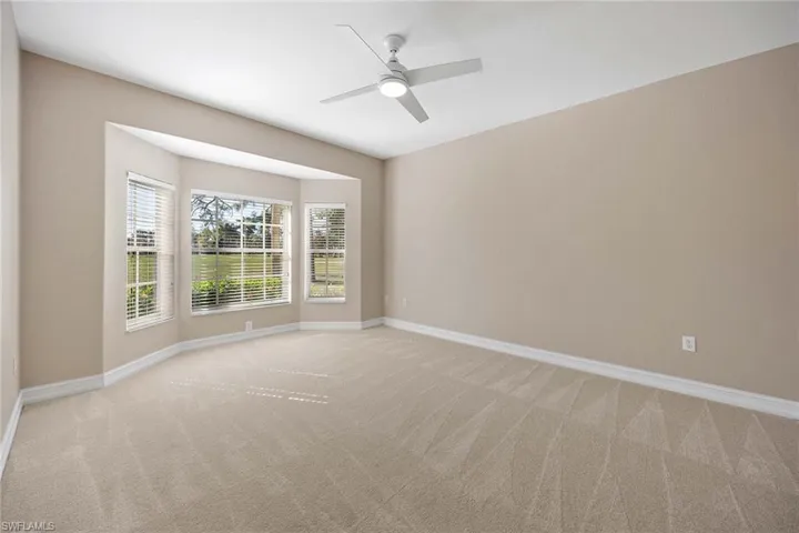 8157  Saratoga  DR, Naples, FL 34113