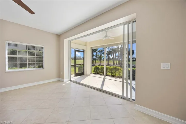 8157  Saratoga  DR, Naples, FL 34113