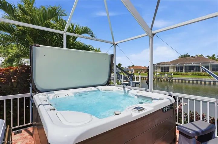 813 Barfield Dr, Marco Island, Florida 34145