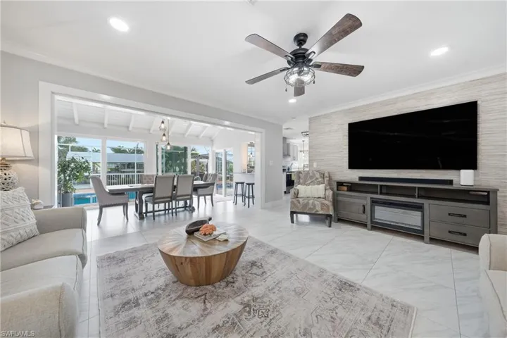 813 Barfield Dr, Marco Island, Florida 34145