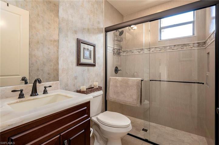 2108 SW 38th TER, CAPE CORAL FL 33914