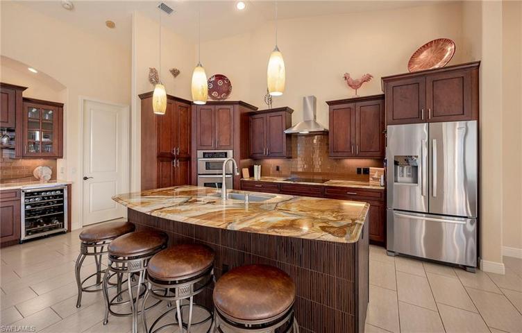 2108 SW 38th TER, CAPE CORAL FL 33914