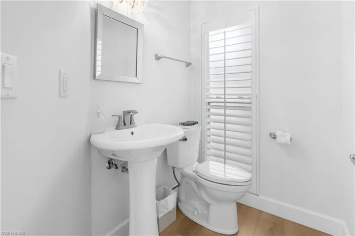 807 Rue Deville 2.11, Naples, Florida 34108