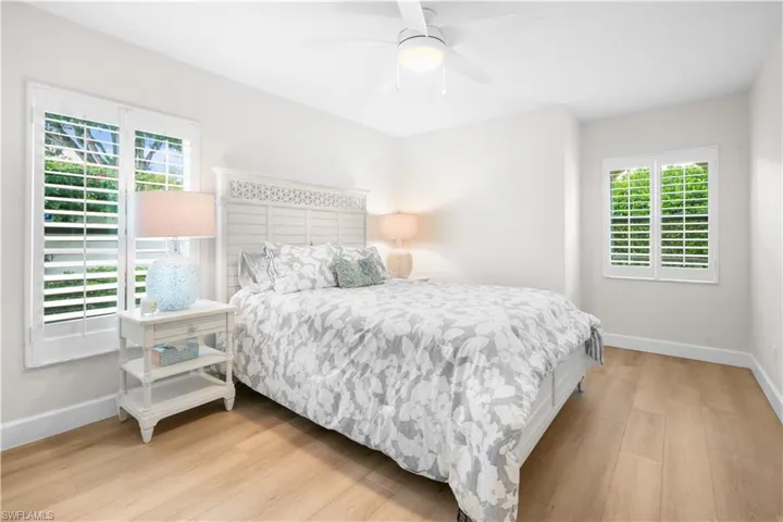 807 Rue Deville 2.11, Naples, Florida 34108