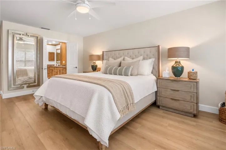 807 Rue Deville 2.11, Naples, Florida 34108