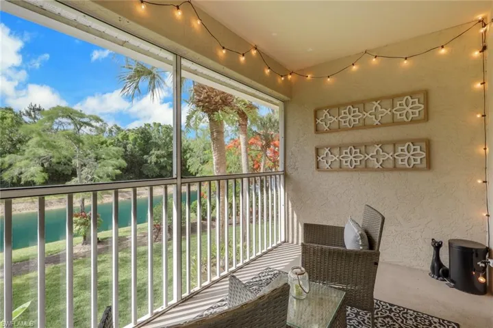 241  Robin Hood  CIR, Naples, FL 34104