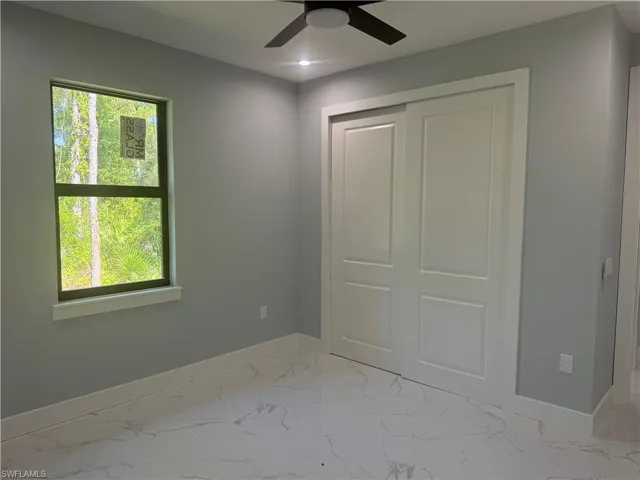 3rd bedroom closet, same design as the second bedroom.