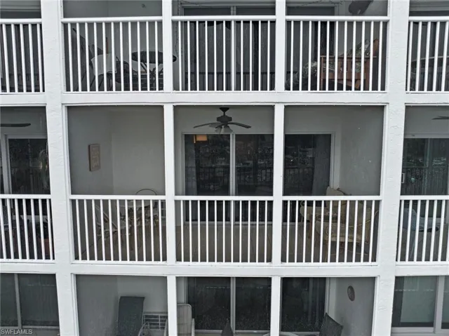 Exterior view of unit #402