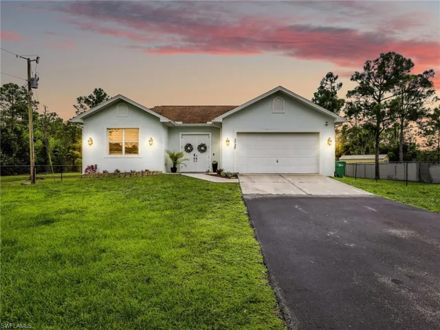 3720 43rd Ave Ne, Naples, Florida 34120