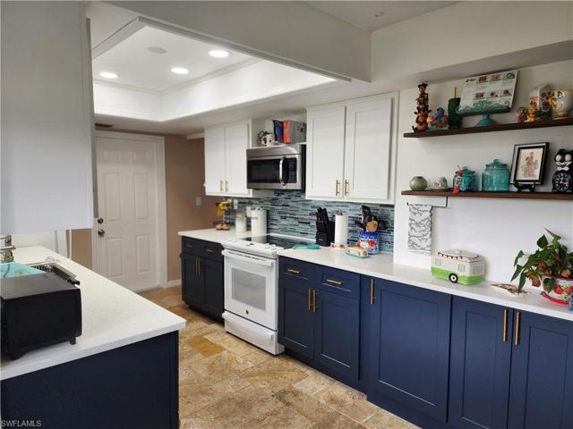 1843 Coral Point DR, CAPE CORAL FL 33990