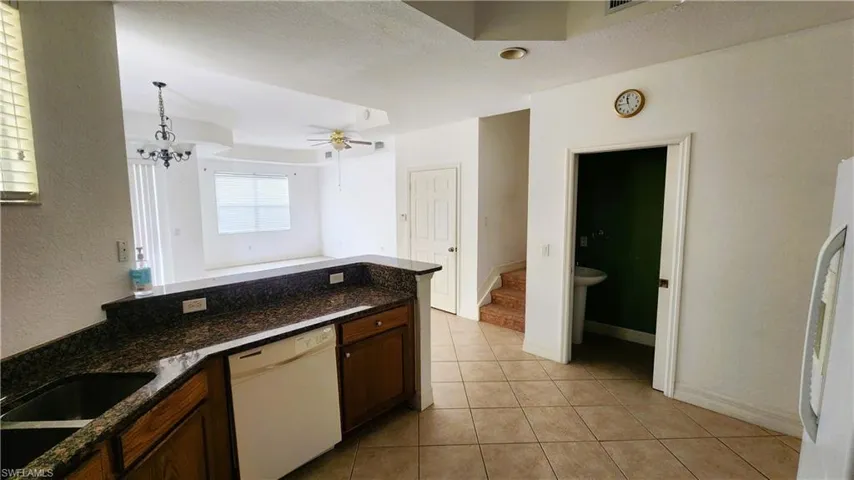 9811  Bodego  WAY, Fort Myers, FL 33908