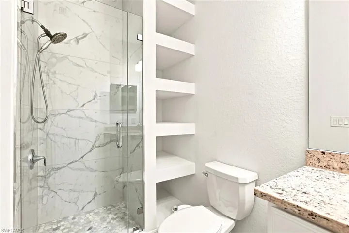 Guest Bathroom ensuite