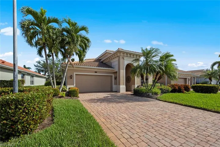Brick paver driveway